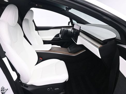 Used 2022 Tesla Model X AWD/4WD image 21