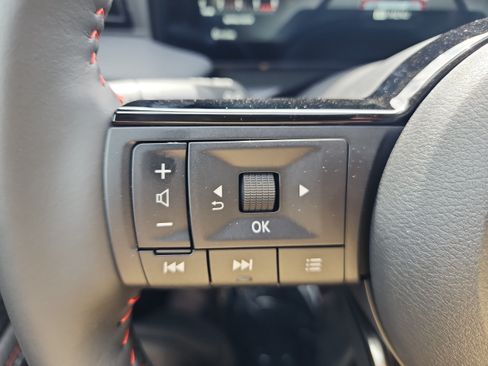 New 2026 Nissan Kicks SR w/ SR Premium Package AWD/4WD image 19