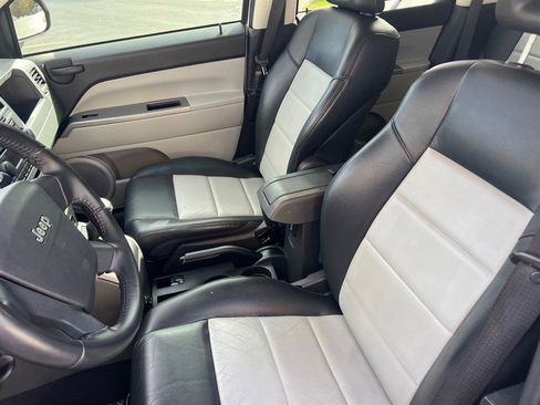 Used 2007 Jeep Compass Limited w/ Driver Convenience Group image 36