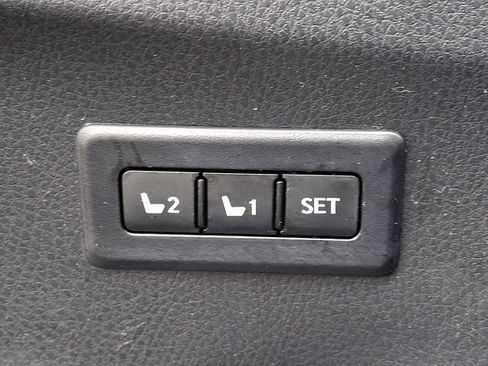 Used 2013 Toyota RAV4 Limited image 12