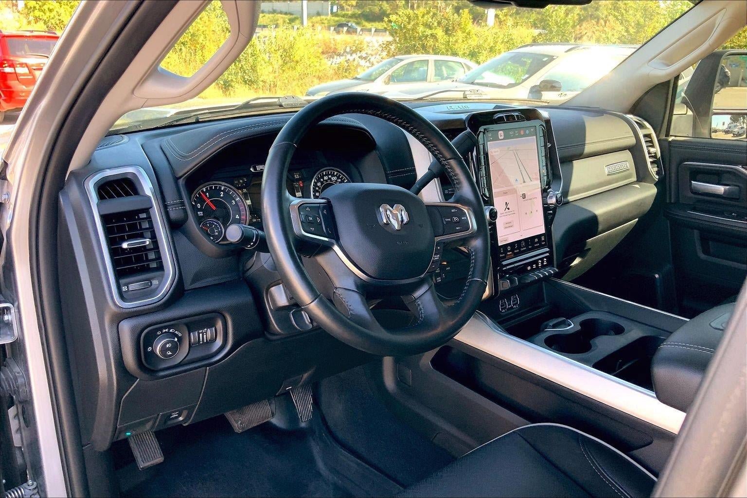 Used 2024 RAM 2500 Laramie w/ Towing Technology Group AWD/4WD image 14