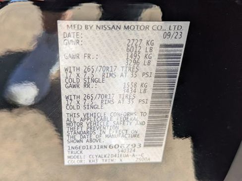 Used 2024 Nissan Frontier Pro-X w/ Technology Package image 31