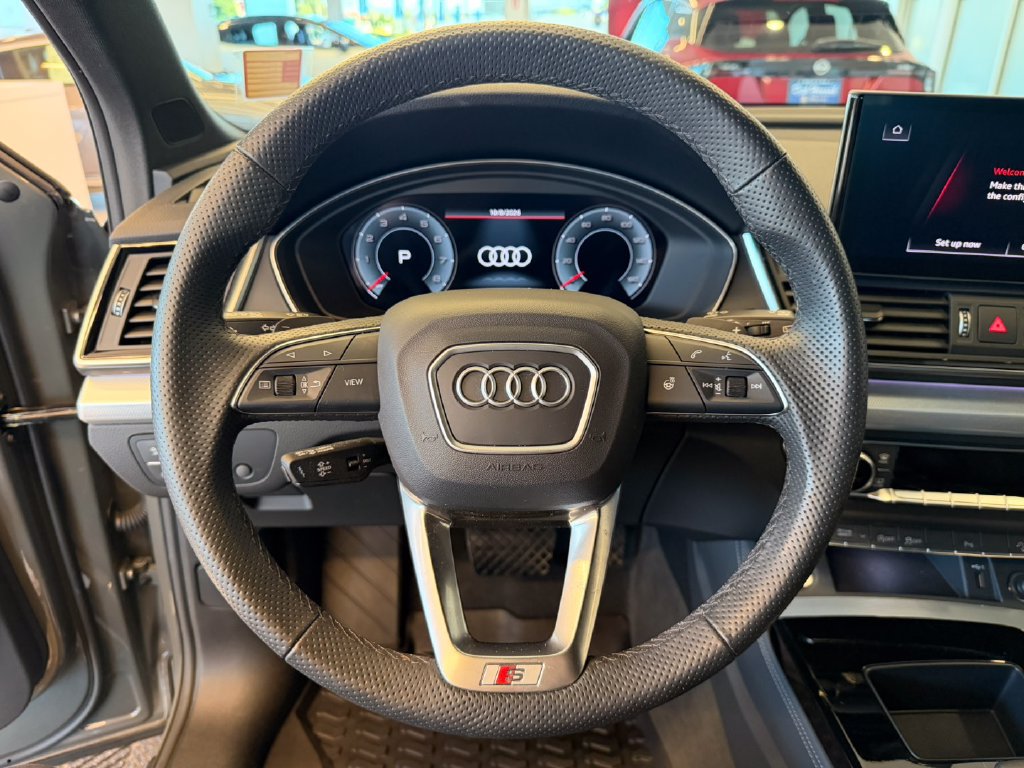 Used 2025 Audi Q5 2.0T Premium Plus AWD/4WD image 15
