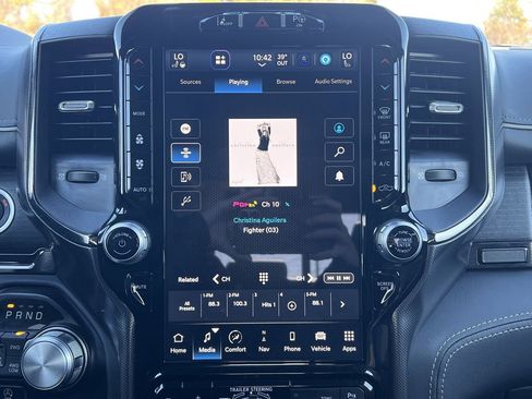 Used 2024 RAM 1500 Limited image 5