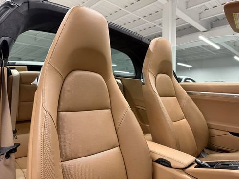 Certified 2016 Porsche 911 Targa 4S AWD/4WD image 29