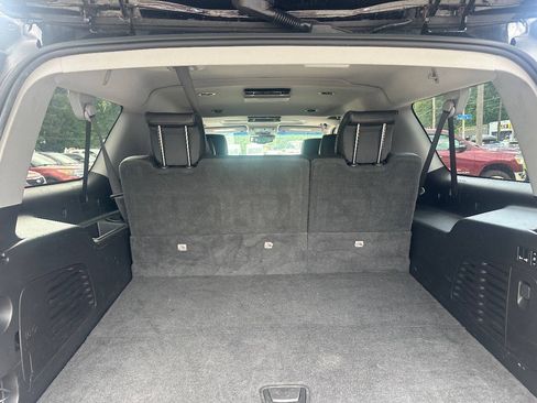 Used 2018 GMC Yukon XL Denali w/ Denali Ultimate Package AWD/4WD image 6