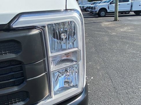 New 2026 Ford F350 XL AWD/4WD image 9