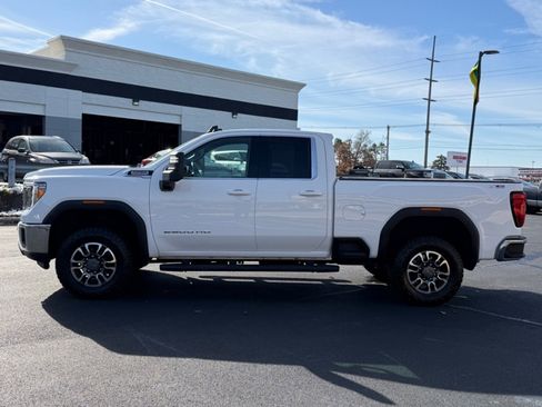 Used 2022 GMC Sierra 2500 SLE w/ SLE Value Package; image 5