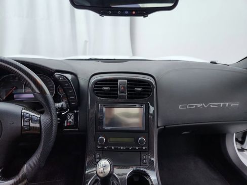 Used 2010 Chevrolet Corvette Grand Sport w/ Preferred Equipment Group image 18