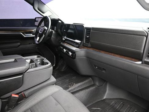Used 2023 GMC Sierra 1500 Elevation w/ LPO, Elevation Black Package AWD/4WD image 21