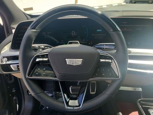 New 2026 Cadillac Lyriq Signature Luxury w/ Nappa Leather Package RWD image 13
