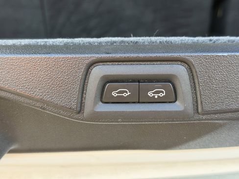 Used 2020 BMW X7 xDrive40i w/ Premium Package image 45