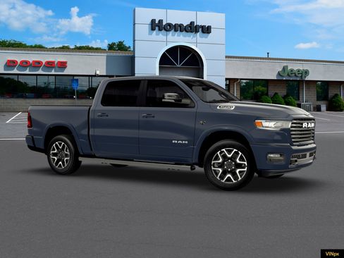 New 2026 RAM 1500 Laramie w/ Laramie Preferred Package AWD/4WD image 9