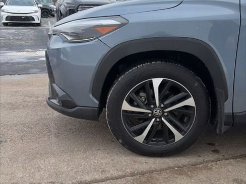 Used 2024 Toyota Corolla Cross XSE w/ Convenience Package image 8