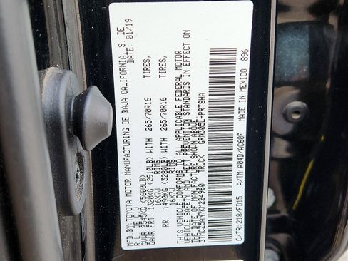 Used 2019 Toyota Tacoma TRD Off-Road image 29