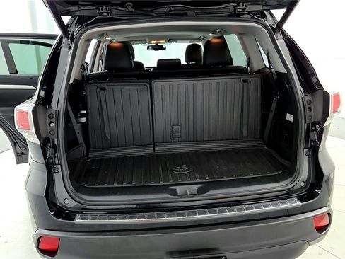 Used 2016 Toyota Highlander XLE image 20
