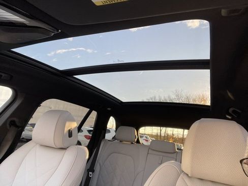 Used 2026 BMW X5 xDrive40i w/ Premium Package image 26