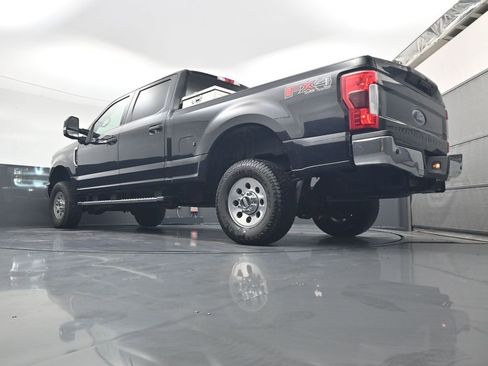 Used 2019 Ford F250 XLT w/ XLT Value Package image 22