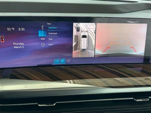 New 2026 Cadillac Escalade Platinum Luxury w/ LPO, Floor Liner Package AWD/4WD image 4