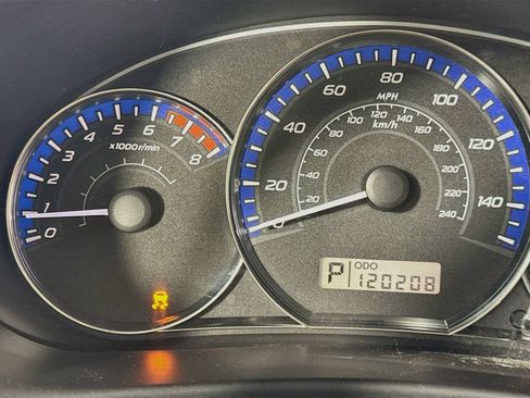 Used 2013 Subaru Forester 2.5X Premium AWD/4WD image 14