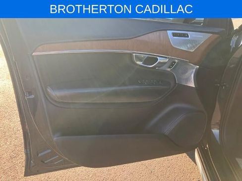 Used 2017 Volvo XC90 T6 Inscription w/ Vision Package AWD/4WD image 12