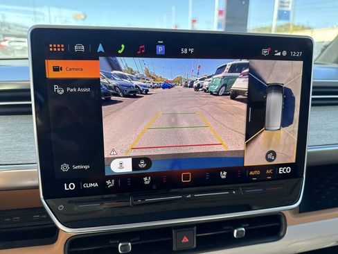 New 2025 Volkswagen ID. Buzz 1st Edition image 15