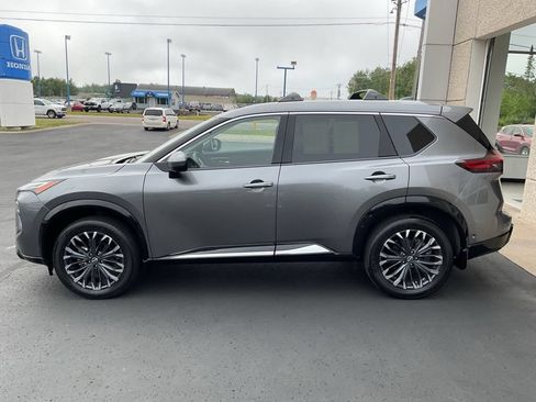 Used 2025 Nissan Rogue Platinum AWD/4WD image 8
