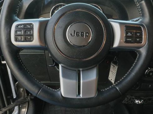 Used 2017 Jeep Wrangler Sport image 16