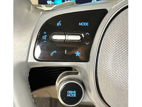 Used 2024 Hyundai Ioniq 5 SE image 26