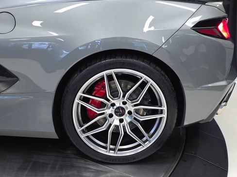 Used 2022 Chevrolet Corvette Stingray Preferred Cpe w/ Z51 Performance Package RWD image 42