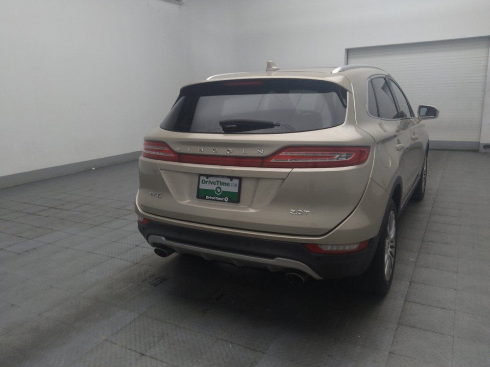 Used 2017 Lincoln MKC Reserve FWD image 9