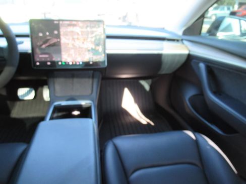 Used 2023 Tesla Model 3 Standard Range RWD image 14
