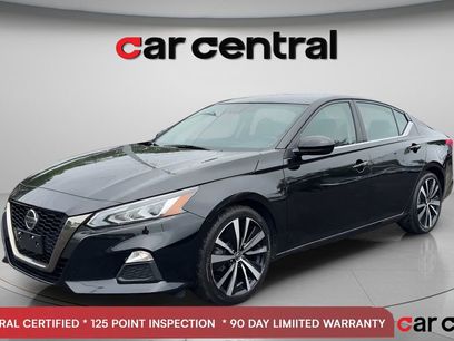 Used 2022 Nissan Altima 2.5 SR