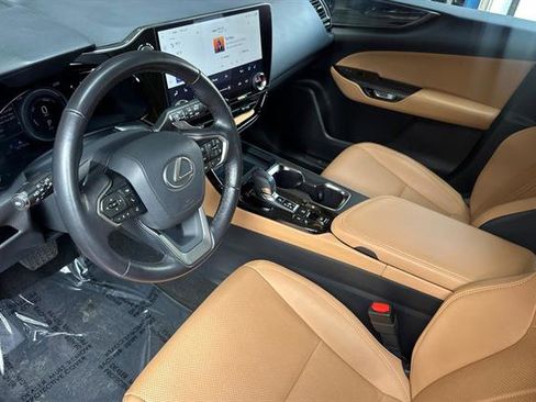 Used 2022 Lexus NX 350h AWD image 11