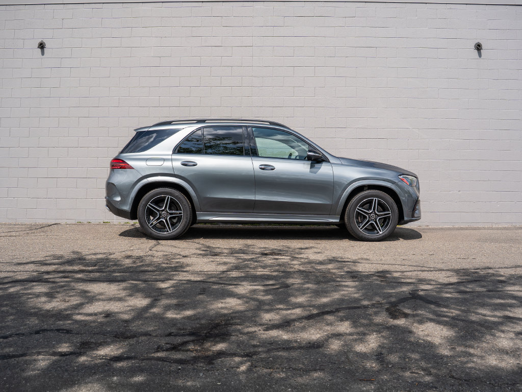 Used 2024 Mercedes-Benz GLE 350 4MATIC image 9
