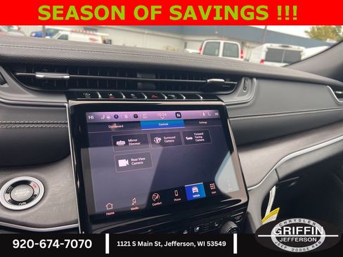New 2025 Jeep Grand Cherokee Limited w/ Luxury Tech Group II image 27