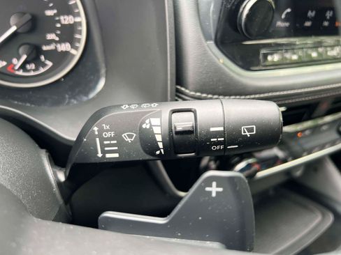 Used 2023 Nissan Rogue SL w/ SL Premium Package AWD/4WD image 17