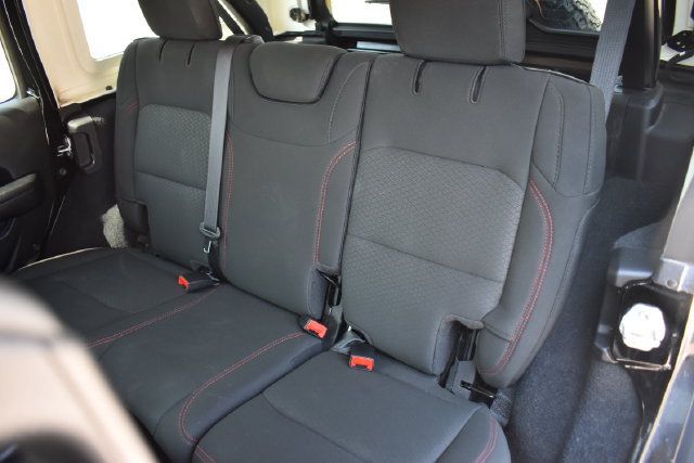 Used 2021 Jeep Wrangler Unlimited Rubicon AWD/4WD image 19