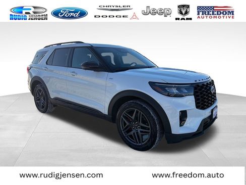 New 2026 Ford Explorer ST-Line w/ ST-Line Street Pack image 1