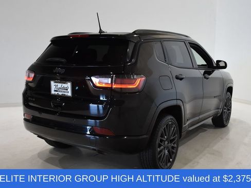 Used 2023 Jeep Compass Limited AWD/4WD image 4