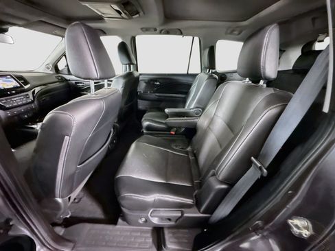 Used 2018 Honda Pilot Elite image 25
