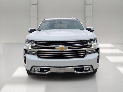Used 2022 Chevrolet Silverado 1500 High Country w/ Z71 Off-Road Package AWD/4WD image 8