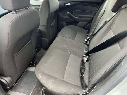 Used 2015 Ford Focus SE image 13