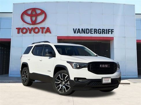 Used 2019 GMC Acadia SLT w/ Black Edition image 2