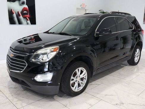 Used 2017 Chevrolet Equinox LT w/ Convenience Package FWD image 7