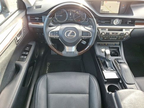 Used 2018 Lexus ES 350 image 11