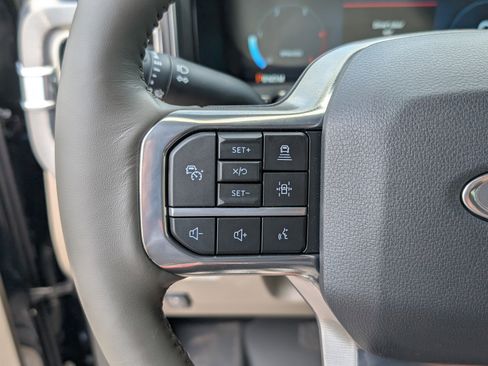 New 2025 Ford F250 Platinum w/ Platinum Plus Package image 23