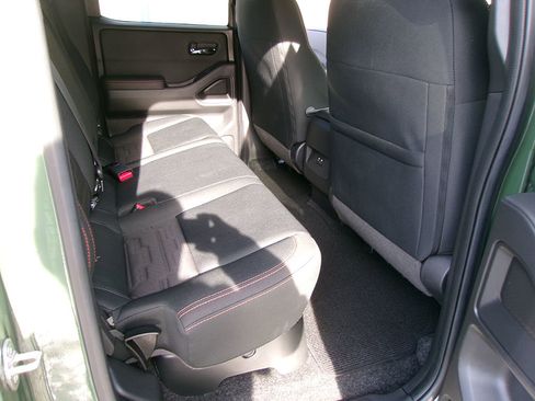 Used 2023 Nissan Frontier PRO-4X w/ Tow Package image 10