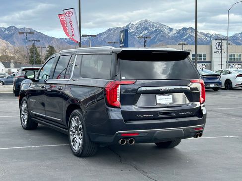 Used 2023 GMC Yukon XL Denali Ultimate image 3