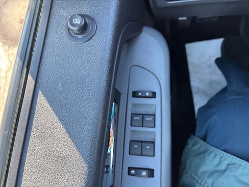 Used 2014 Ford F150 XLT image 38